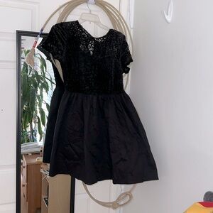 NWT Jack Wills London Velvet top sweetheart dress size6